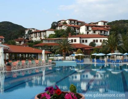 Aristoteles Holiday Resort &amp; Spa, частни квартири в града Halkidiki, Гърция