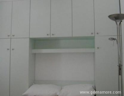 Apartments for rent in Biograd na moru, private accommodation in city Biograd, Croatia