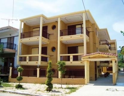 Vila Sartios, private accommodation in city Sarti, Greece