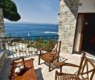 Aegean Wave, частни квартири в града Skopelos, Гърция