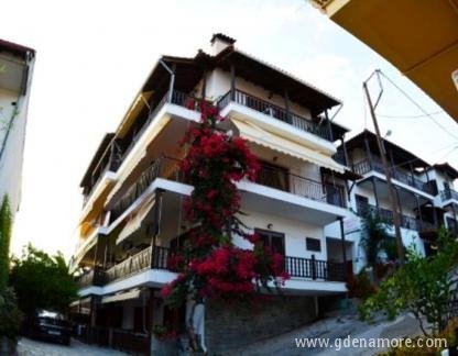 Pella Rooms, private accommodation in city Neos Marmaras, Greece