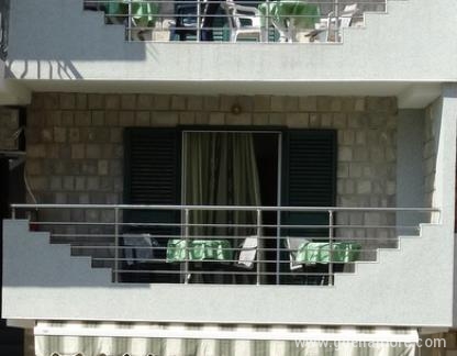 Apartmani Ivona, alloggi privati a Sveti Stefan, Montenegro