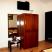 Apartmani Nikolić, ενοικιαζόμενα δωμάτια στο μέρος Budva, Montenegro -  Trokrevetni apartman 10