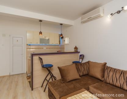 Apartman &quot; SUNRISE&quot;, private accommodation in city Bar, Montenegro