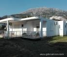 Wohnungen ZALj, Privatunterkunft im Ort Dobre Vode, Montenegro