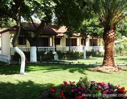 The Rosses Bungalows, private accommodation in city Neos Marmaras, Greece