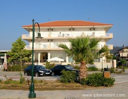 Un Bel Posto Vila, alloggi privati a Nea Vrasna, Grecia