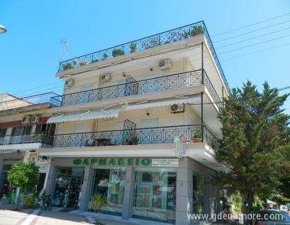 VILA DINA, частни квартири в града Asprovalta, Гърция