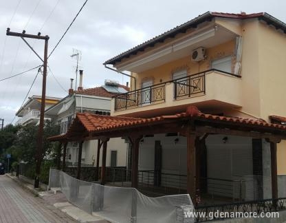 VILA ALEKSANDRA STAR, частни квартири в града Polihrono, Гърция