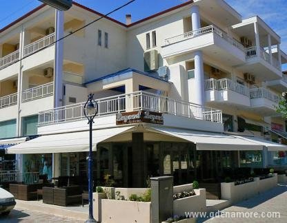 VILA ACHILEAS, частни квартири в града Hanioti, Гърция