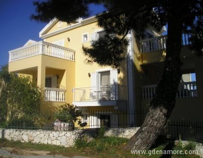 VILA PITTAS, alloggi privati a Kefalonia, Grecia