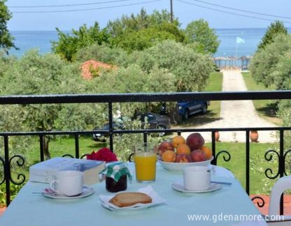 Sissy Villa - San Antonio Beach, private accommodation in city Thassos, Greece - sissy-villa-san-antonio-beach-potos-thassos-1