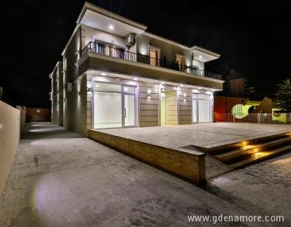 Royal Lyx Apartments, private accommodation in city Sutomore, Montenegro - PMM_1456