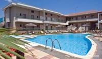 Alejandra Inn Resort, alojamiento privado en Stavros, Grecia