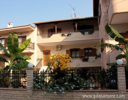 Sousanna-Wohnungen, Privatunterkunft im Ort Ierissos, Griechenland - sousanna-apartments-ierissos-athos-1