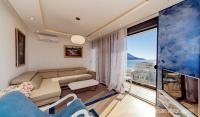 New apartment Lujo, 50m from the beach, private accommodation in city Bečići, Montenegro