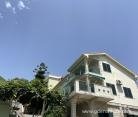 Appartamenti "D&I", alloggi privati a Bijela, Montenegro