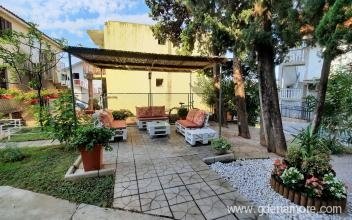 Leiligheter og rom Banovic, privat innkvartering i sted Šušanj, Montenegro