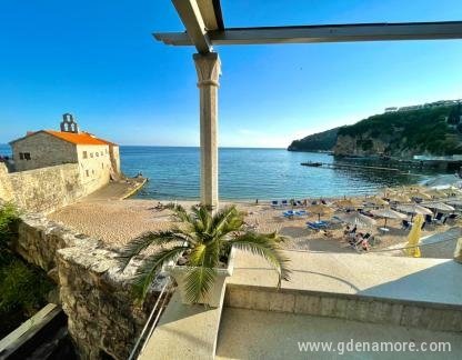Apartment for 6 people on the beach, old town of Budva, , private accommodation in city Budva, Montenegro - 8695923c-387d-420f-bfbe-c967670c0f40