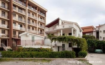 Apartmani Mira, alloggi privati a Bečići, Montenegro