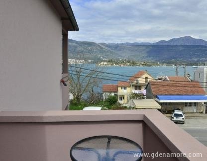 Gogic Apartmani, private accommodation in city Radovići, Montenegro - IMG-7b176adf4ca0b9df913eec001e6420f2-V
