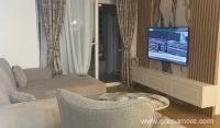 Lujoso apartamento de un dormitorio a 10 minutos de la playa, alojamiento privado en Budva, Montenegro