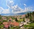 Atemberaubende Villa mit Blick auf die Bucht von Kotor, Privatunterkunft im Ort Baošići, Montenegro