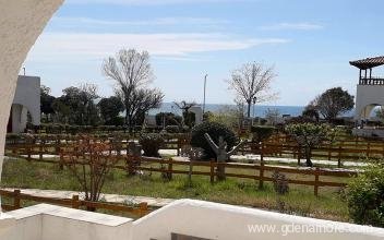 Mykoniatika Resort Seaside Villas, private accommodation in city Nea Kallikratia, Greece