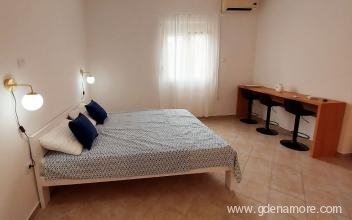 Studio apartman, ενοικιαζόμενα δωμάτια στο μέρος Bijela, Montenegro