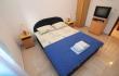  σε VILLA SANDRA, ενοικιαζόμενα δωμάτια στο μέρος Petrovac, Montenegro
