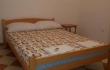 cetvoro krevetni u Apartmani Milic, privatni smeštaj u mestu Sutomore, Crna Gora