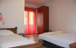  σε Kuca, ενοικιαζόμενα δωμάτια στο μέρος Budva, Montenegro