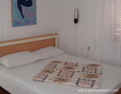APARTMENTS ČINČI, , private accommodation in city Tivat, Montenegro - Glavna