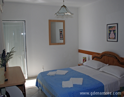GALIJA appartements / chambres, Salle 11, logement privé à Herceg Novi, Monténégro - Soba 11 (APARTMANI GALIJA, Herceg Novi)