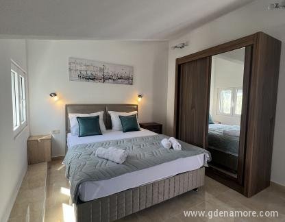 Venice Apartments, Apartman sa balkonom za 2 osobe, privatni smeštaj u mestu Tivat, Crna Gora - IMG_9815