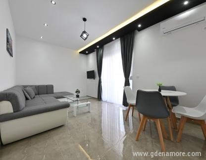 Lux Dam Apartmani, Apartman 8, privatni smeštaj u mestu Dobre Vode, Crna Gora - Z72_5319