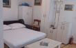  T IZDAJEM APARTMAN U IGALU !!!, private accommodation in city Igalo, Montenegro