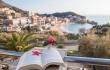 Dvosobni apartman sa pogledom na more u  Apartments Raymond, privatni smeštaj u mestu Pržno, Crna Gora