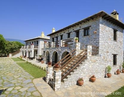 Prasino Galazio Traditional Guesthouse, logement privé à Mouresi, Gr&egrave;ce