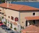 Mari Hotel Maisonettes, private accommodation in city Tolo, Greece