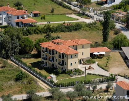 Maistrali appartments, private accommodation in city Sithonia, Greece