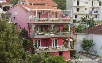 Апартаменти & # 34; Mia & # 34;, частни квартири в града Korčula, Хърватия