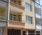 Apartments & rooms Kamovi, private accommodation in city Pomorie, Bulgaria