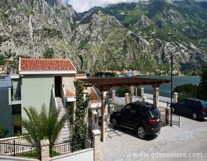 Dekaderon Lux, Privatunterkunft im Ort Kotor, Montenegro