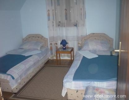 Apartmani Žabljak, private accommodation in city Žabljak, Montenegro - Sobe