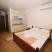 Apartmanamani Holiday, ενοικιαζόμενα δωμάτια στο μέρος Petrovac, Montenegro