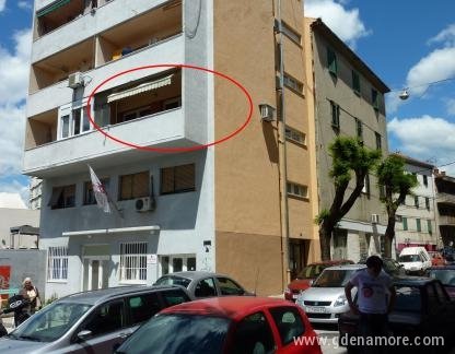 APPARTEMENT CARLOS SPLIT BAČVICE, logement privé à Split, Croatie