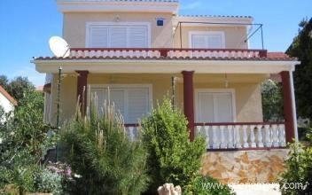 Apartment Mandre, private accommodation in city Pag, Croatia