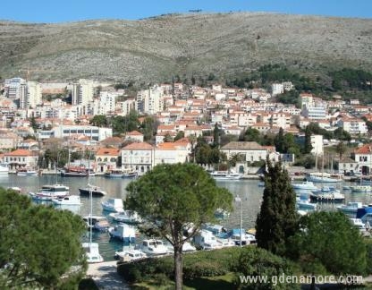 Luxuswohnung MaraS, Privatunterkunft im Ort Dubrovnik, Kroatien - Pogled s balkona