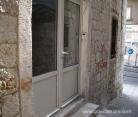 Damira Rooms, private accommodation in city Split, Croatia